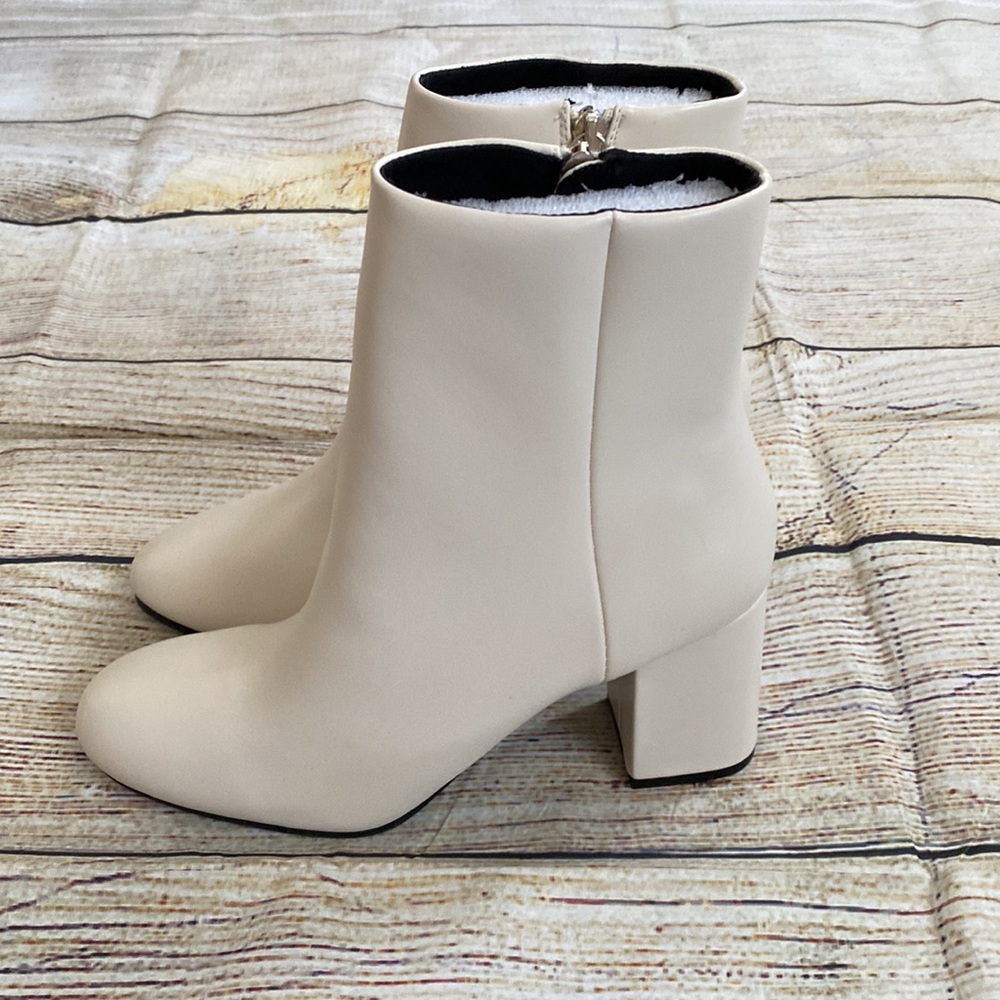 Qupid Booties - Picture 8 of 12